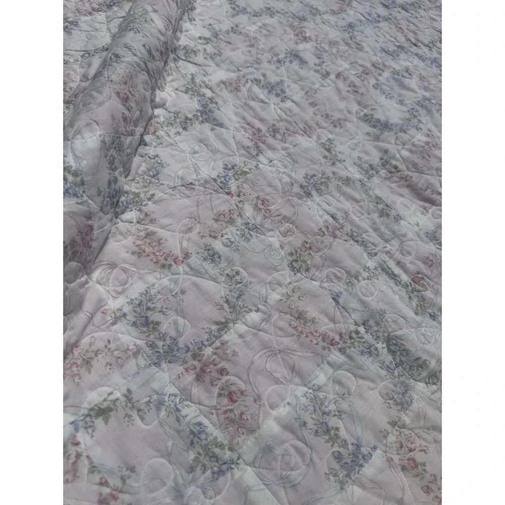 Vintage Handmade Twin Quilt Pink Floral Basket Patchwork Cotton 60x84 Cottage